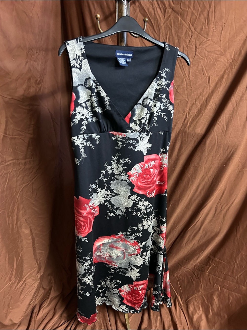 Black Floral V-Neck Sleeveless Dress